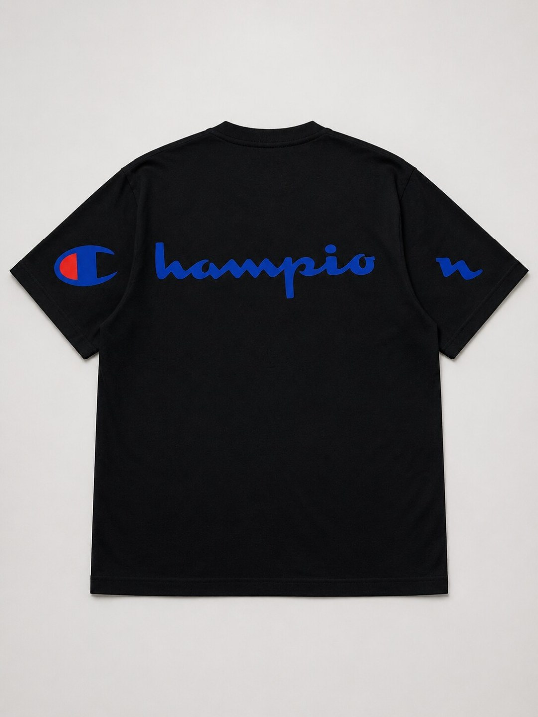 Camiseta Champion Heritage - Preta